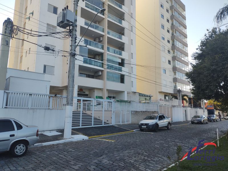 Apartamento com 2 quartos, 1 banheiro e 152m² para alugar no bairro Vila Paraiba, Guaratingueta