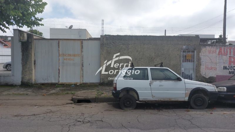 Terreno com 16m² para alugar no bairro Pedregulho, Guaratingueta