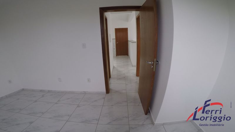 Apartamento com 2 quartos, 1 banheiro e 76m² para alugar no bairro Jardim Bela Vista Ii, Guaratingueta