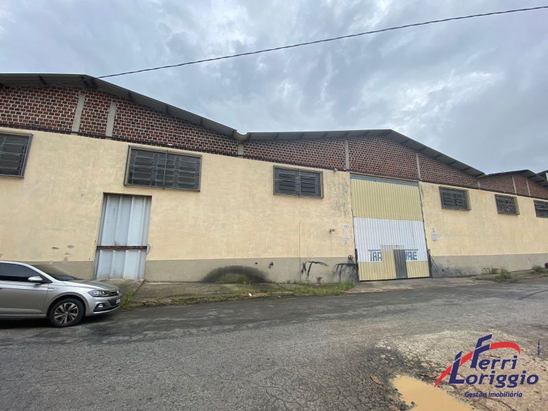 Galpao com 2350m² para alugar no bairro Engenheiro Neiva, Guaratingueta