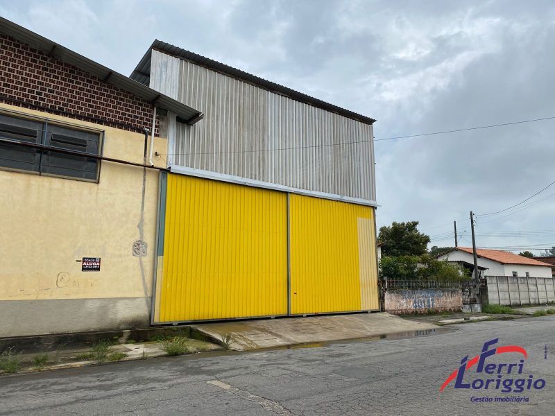 Galpao com 500m² para alugar no bairro Engenheiro Neiva, Guaratingueta