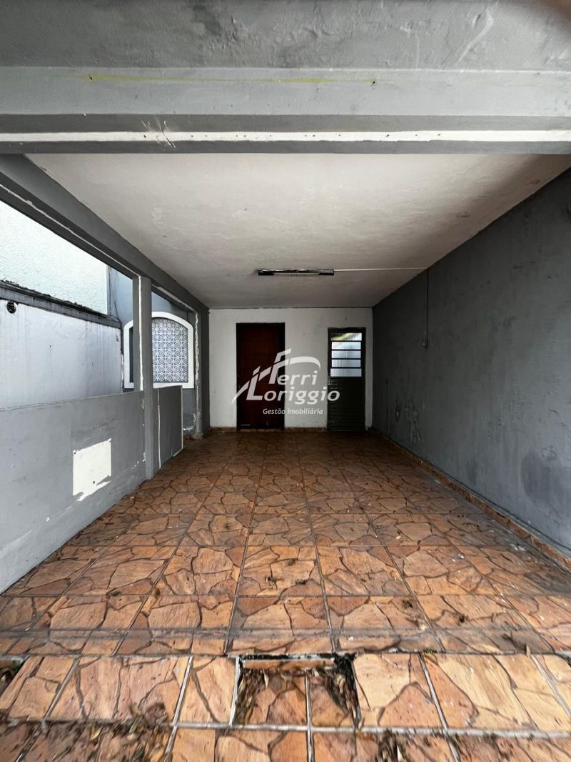 Casa com 3 quartos, 2 banheiros e 104m² para alugar no bairro Pedregulho, Guaratingueta