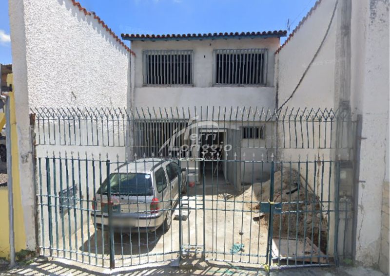 Sala com 5 banheiros para alugar no bairro Centro, Guaratingueta