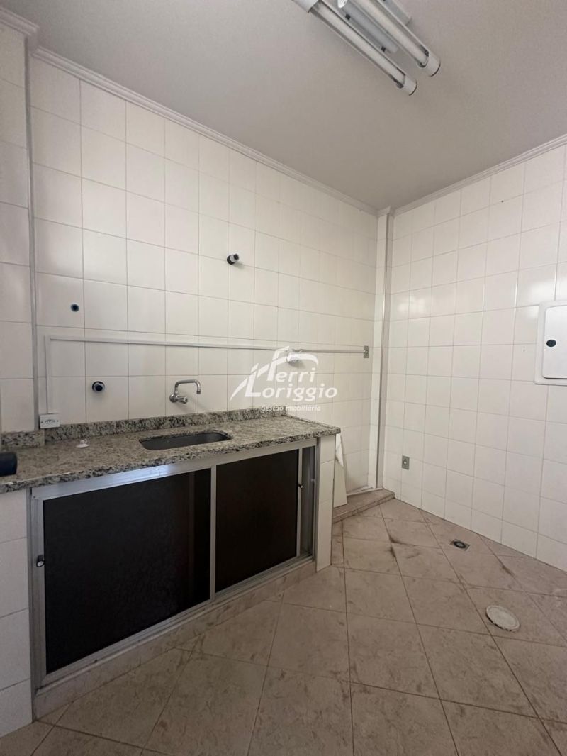 Sala com 1 banheiro para alugar no bairro Campo do Galvao, Guaratingueta