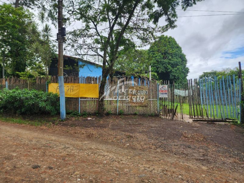 Sitio com 4 quartos e 1 banheiro para alugar no bairro Santa Edwiges, Guaratingueta