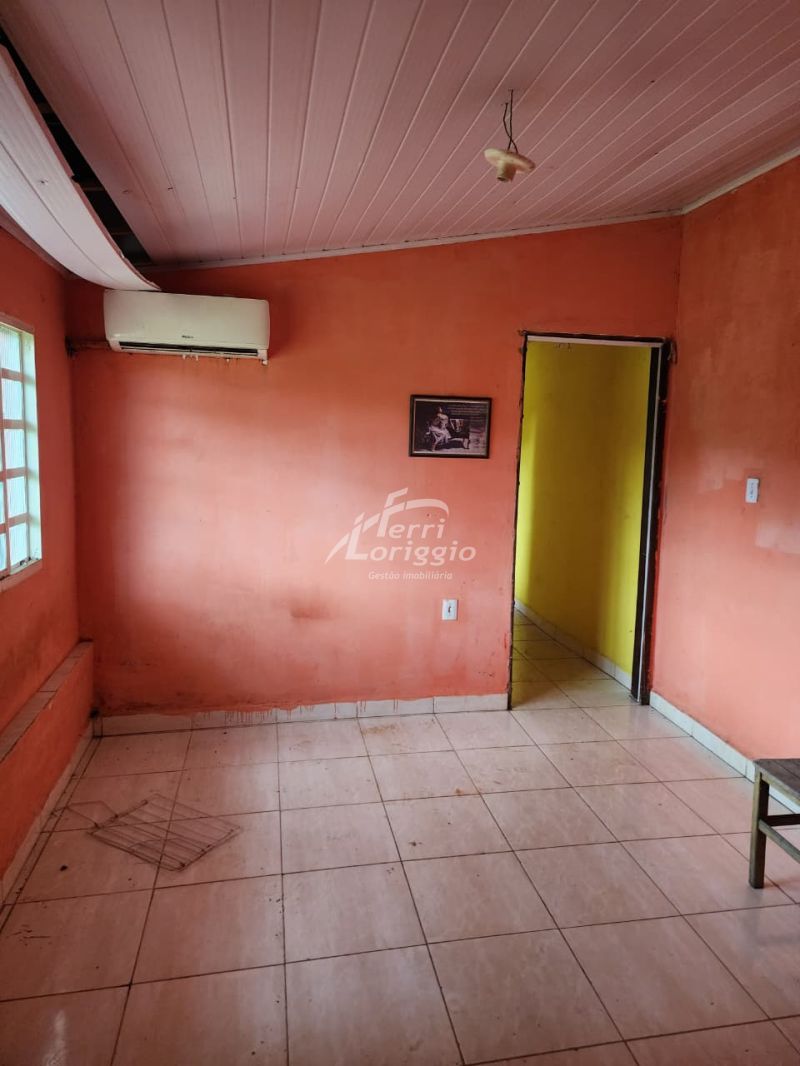 Sitio com 4 quartos e 1 banheiro para alugar no bairro Santa Edwiges, Guaratingueta