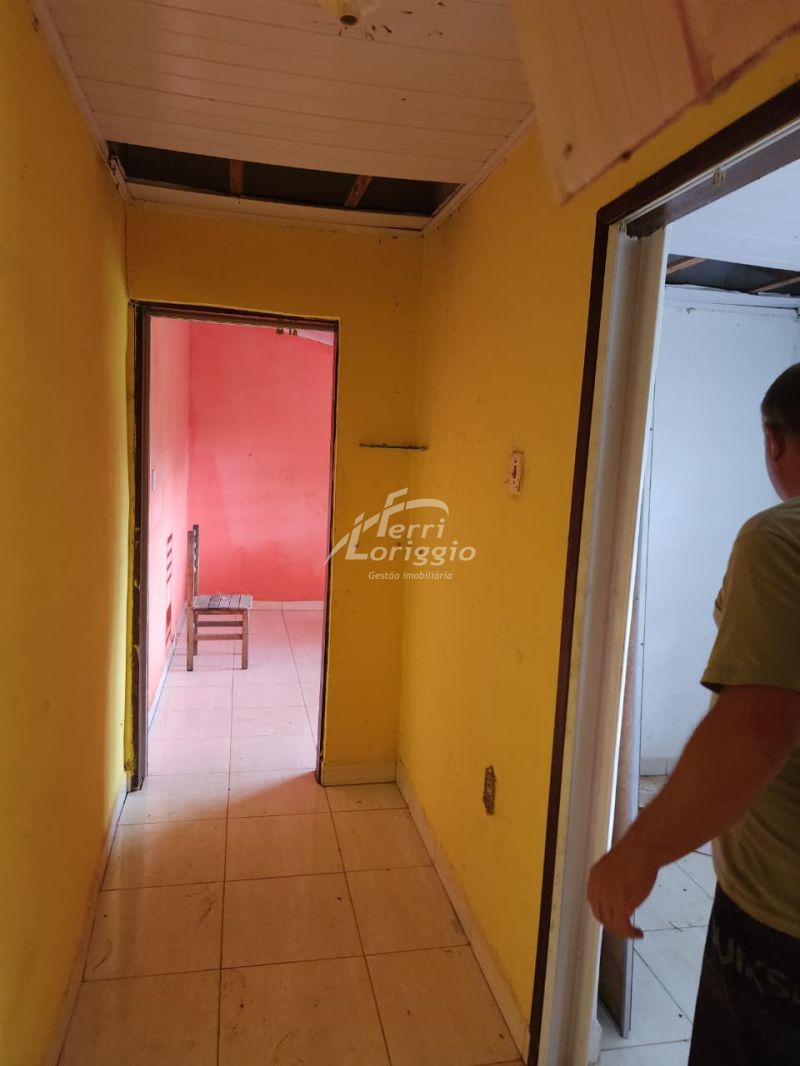 Sitio com 4 quartos e 1 banheiro para alugar no bairro Santa Edwiges, Guaratingueta
