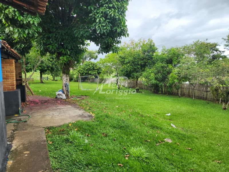 Sitio com 4 quartos e 1 banheiro para alugar no bairro Santa Edwiges, Guaratingueta