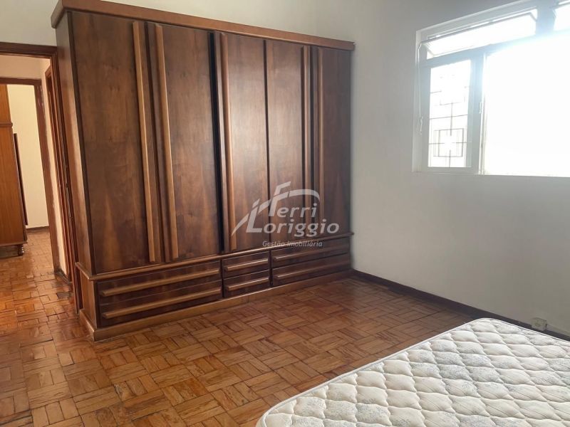 Apartamento com 2 quartos e 1 banheiro para alugar no bairro Pedregulho, Guaratingueta