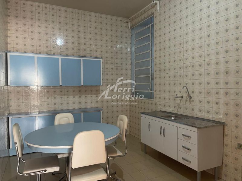 Apartamento com 2 quartos e 1 banheiro para alugar no bairro Pedregulho, Guaratingueta