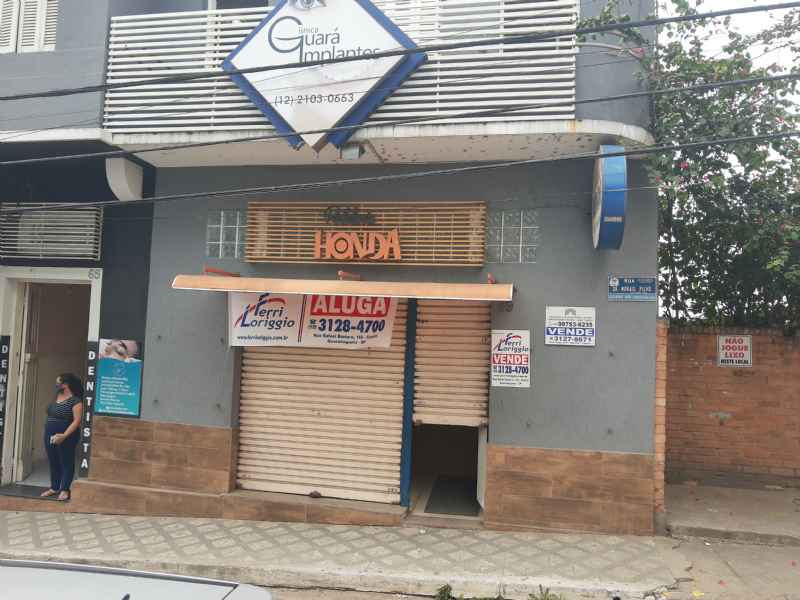 Ponto Comercial com 6 banheiros e 224m² para alugar no bairro Centro, Guaratingueta