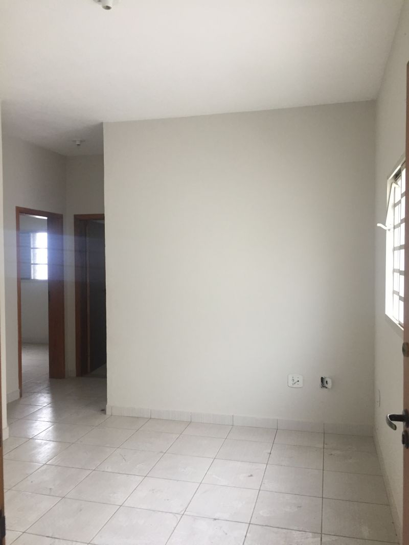 Apartamento com 2 quartos e 1 banheiro para alugar no bairro Jardim Bela Vista, Guaratingueta