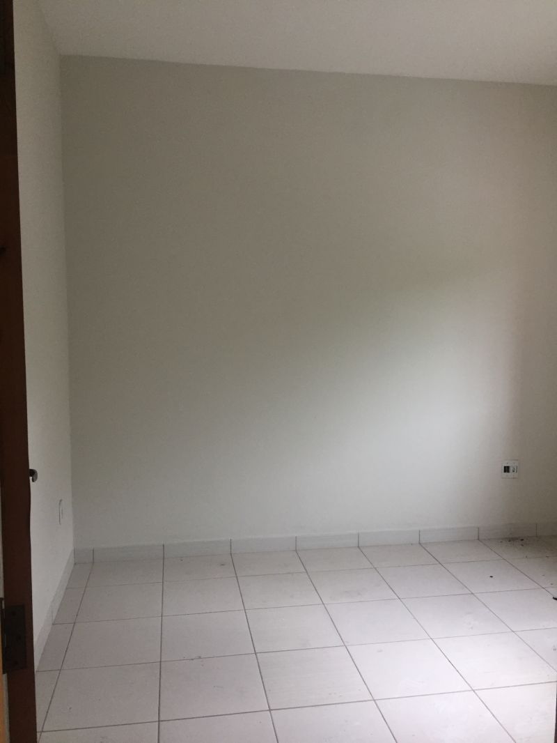 Apartamento com 2 quartos e 1 banheiro para alugar no bairro Jardim Bela Vista, Guaratingueta