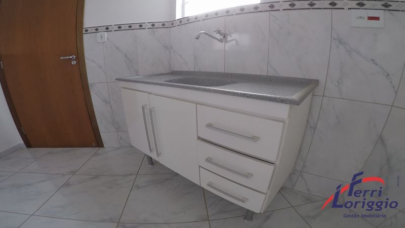 Apartamento com 2 quartos, 1 banheiro e 74m² para alugar no bairro Jardim Bela Vista Ii, Guaratingueta