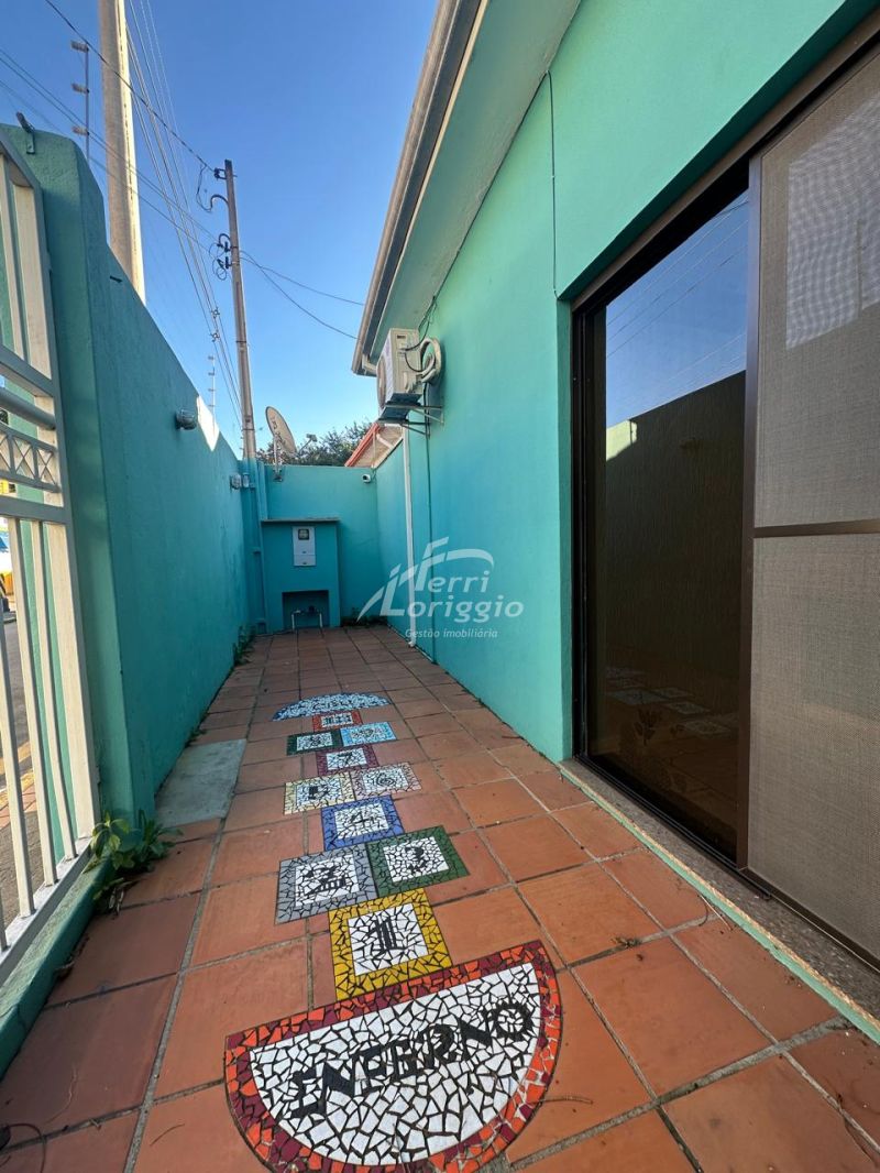 Ponto Comercial com 3 banheiros e 93m² para alugar no bairro Centro, Guaratingueta