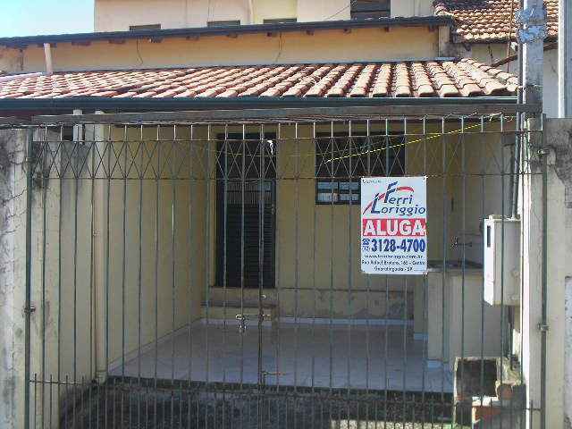 Casa com 1 quarto e 30m² para alugar no bairro Pedreira, Guaratingueta