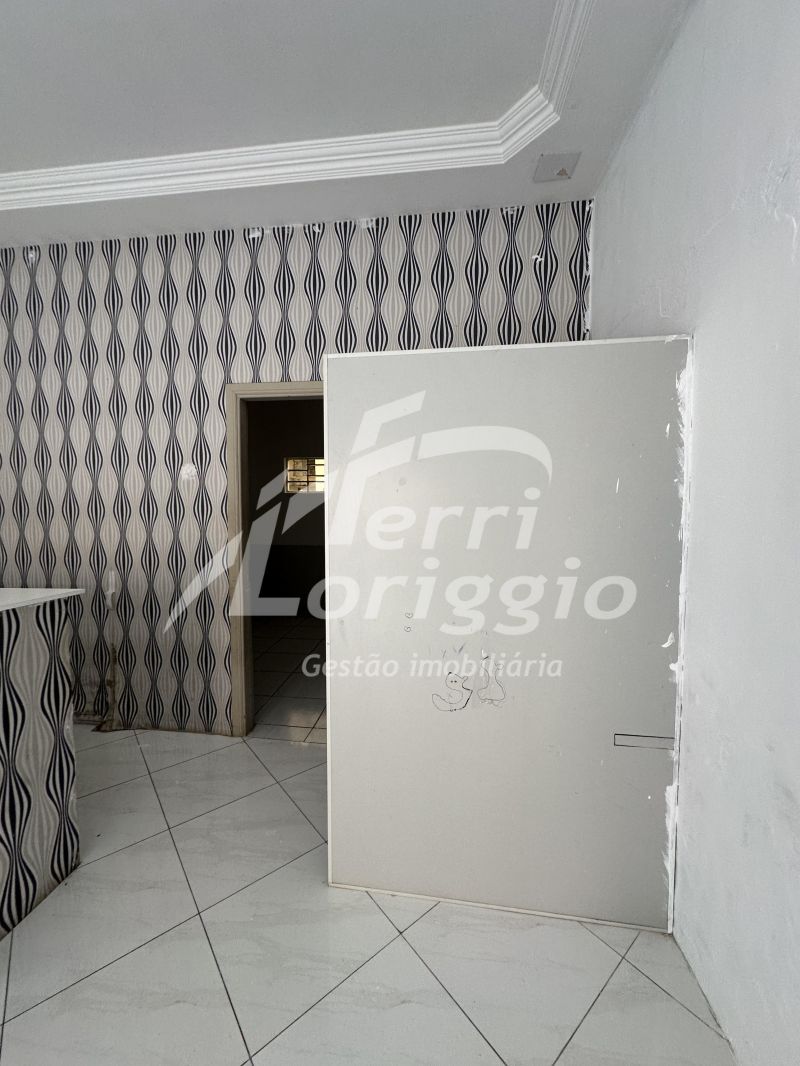 Ponto Comercial com 50m² para alugar no bairro Centro, Guaratingueta