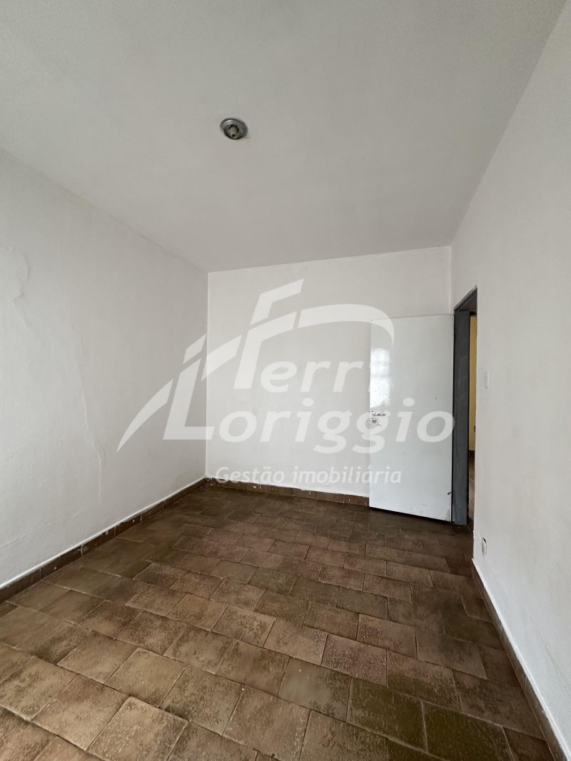 Casa com 2 quartos e 1 banheiro à venda no bairro Pedregulho, Guaratingueta