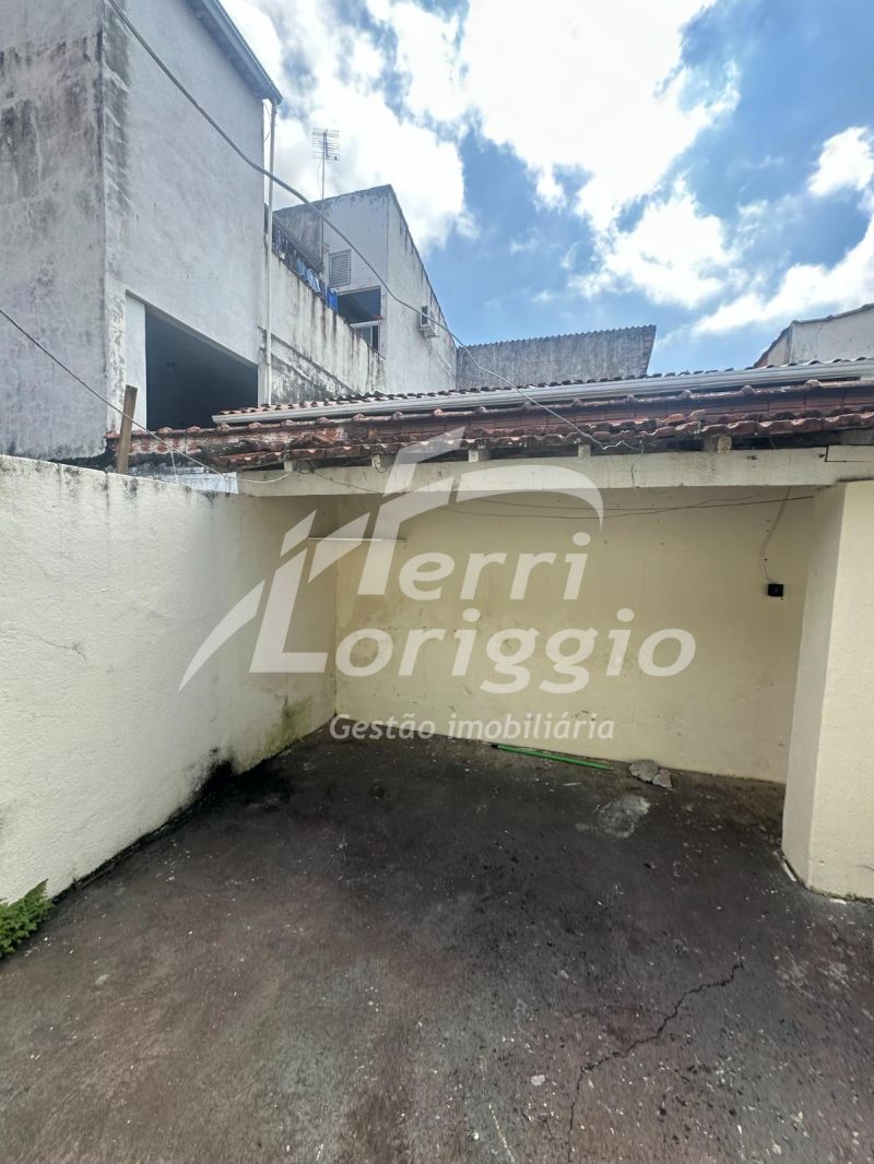 Casa com 2 quartos e 1 banheiro à venda no bairro Pedregulho, Guaratingueta
