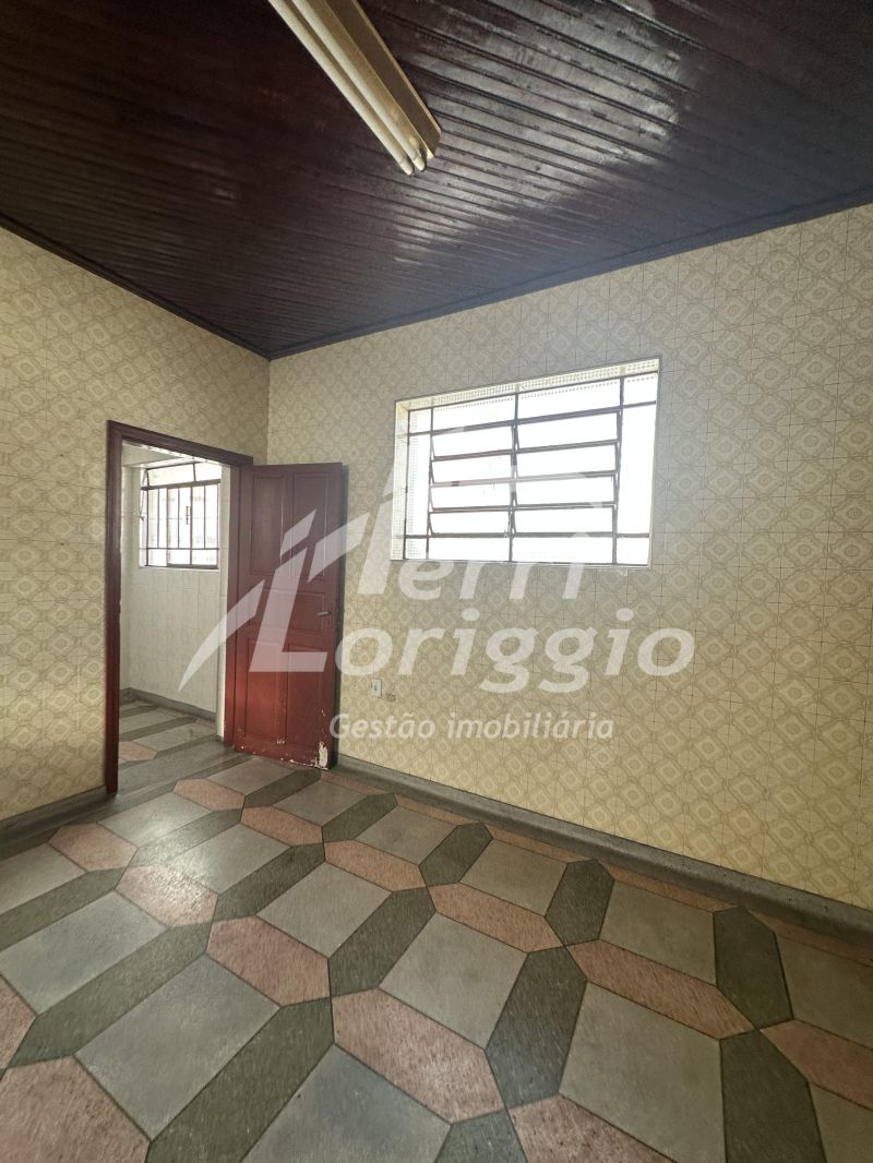 Casa com 3 quartos e 1 banheiro à venda no bairro Campo do Galvao, Guaratingueta