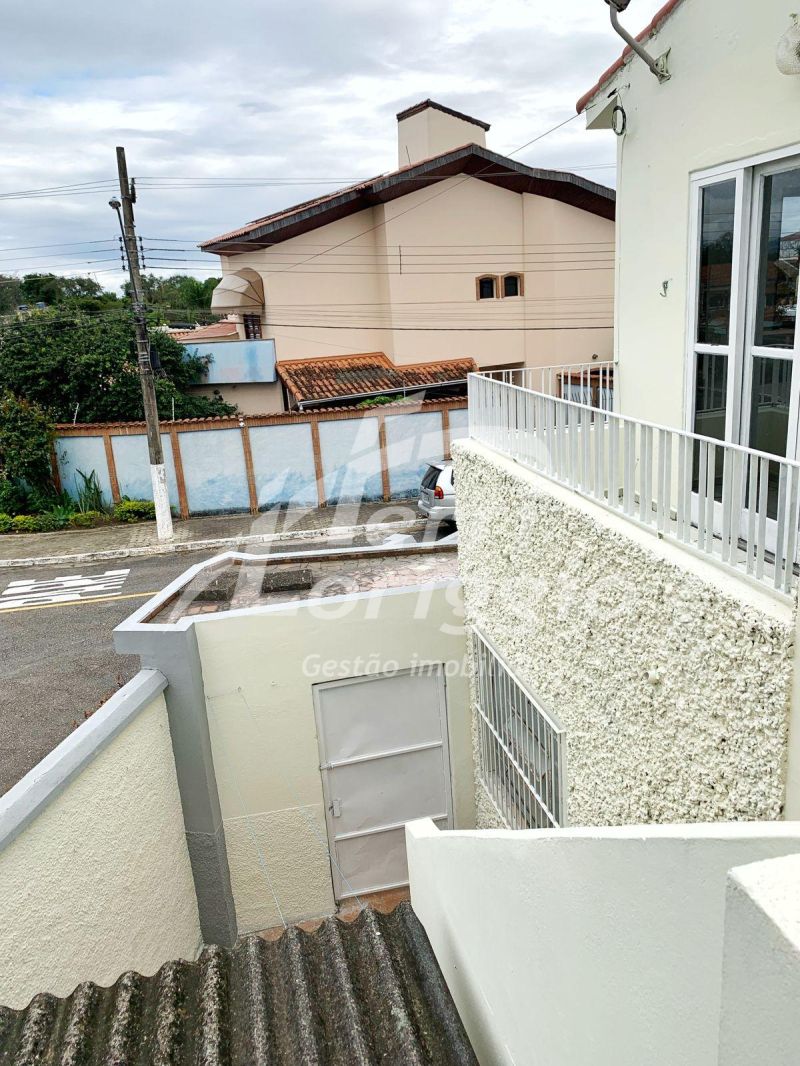 Casa com 182m² para alugar no bairro Pedregulho, Guaratingueta