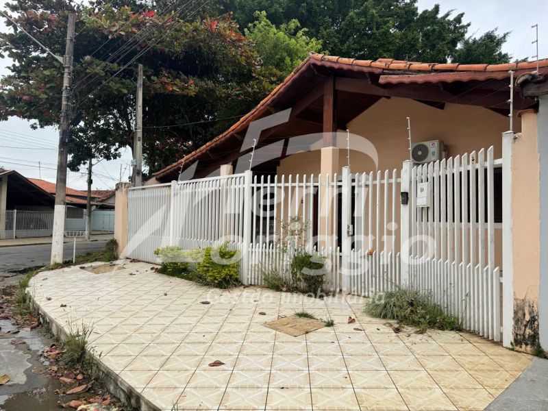 Sobrado Residencial com 3 quartos, 2 banheiros e 275m² à venda no bairro Jardim Rony, Guaratingueta