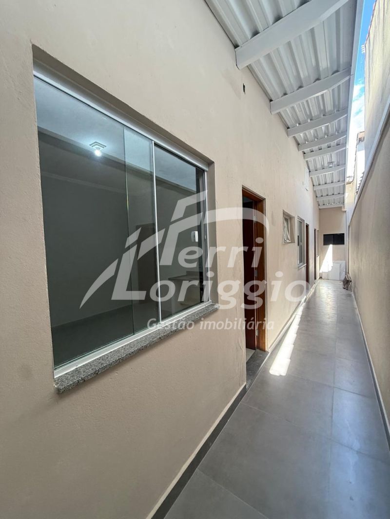 Kitnet com 1 quarto e 1 banheiro para alugar no bairro Jardim Bela Vista, Guaratingueta