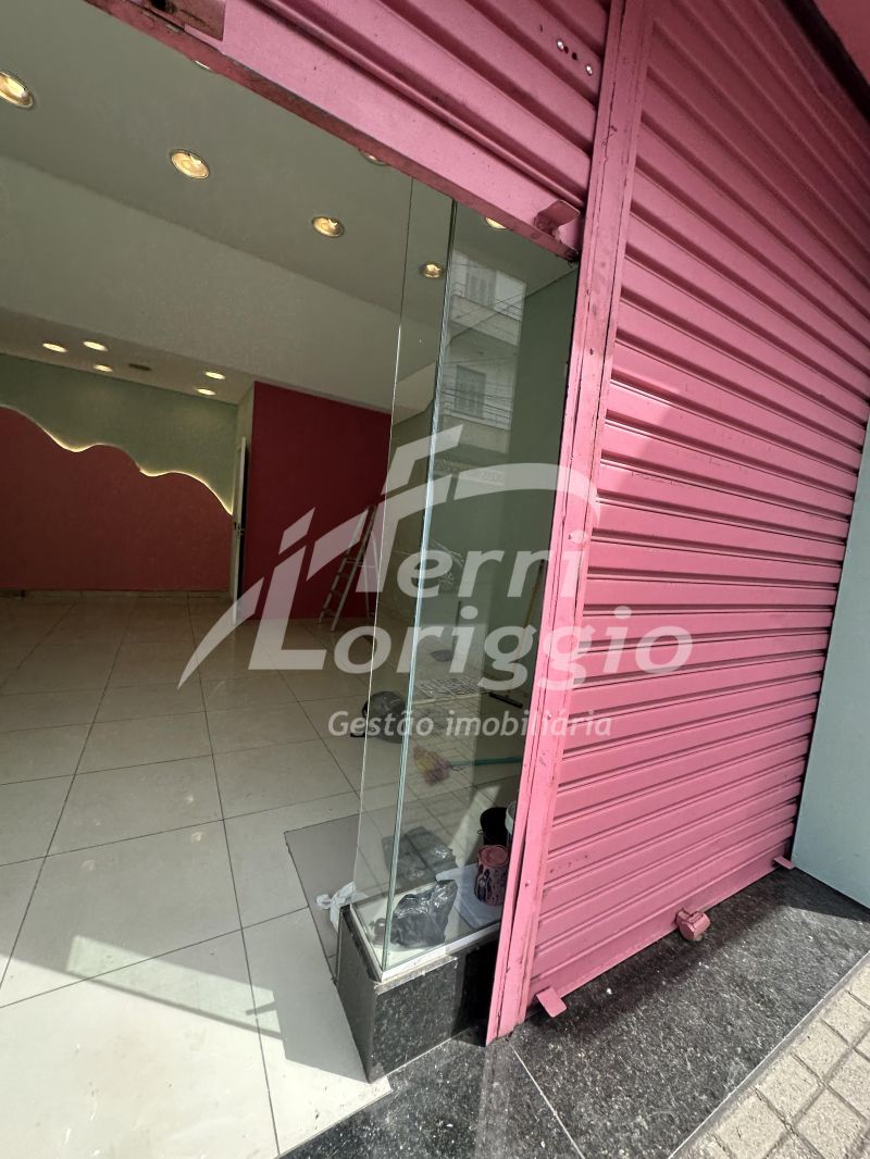Ponto Comercial com 1 banheiro e 72m² para alugar no bairro Centro, Guaratingueta