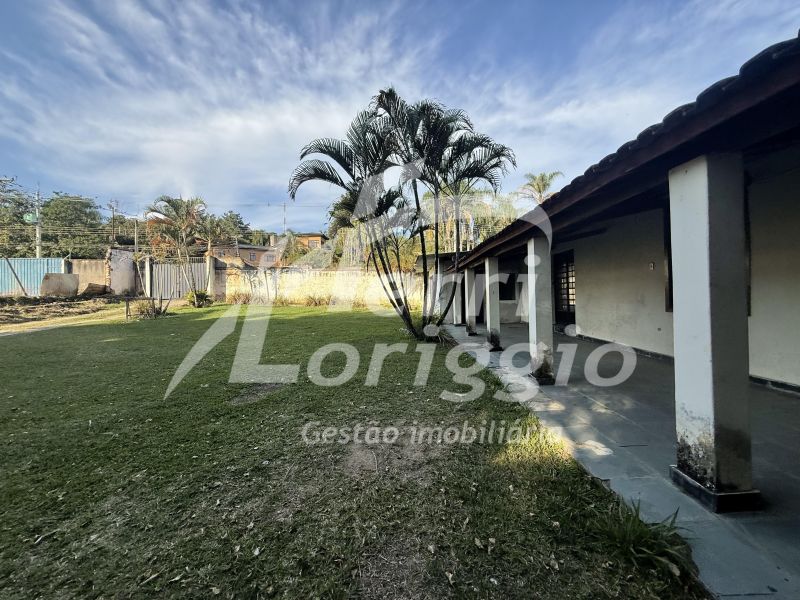 Casa com 3 quartos e 4 banheiros para alugar no bairro Pedregulho, Guaratingueta