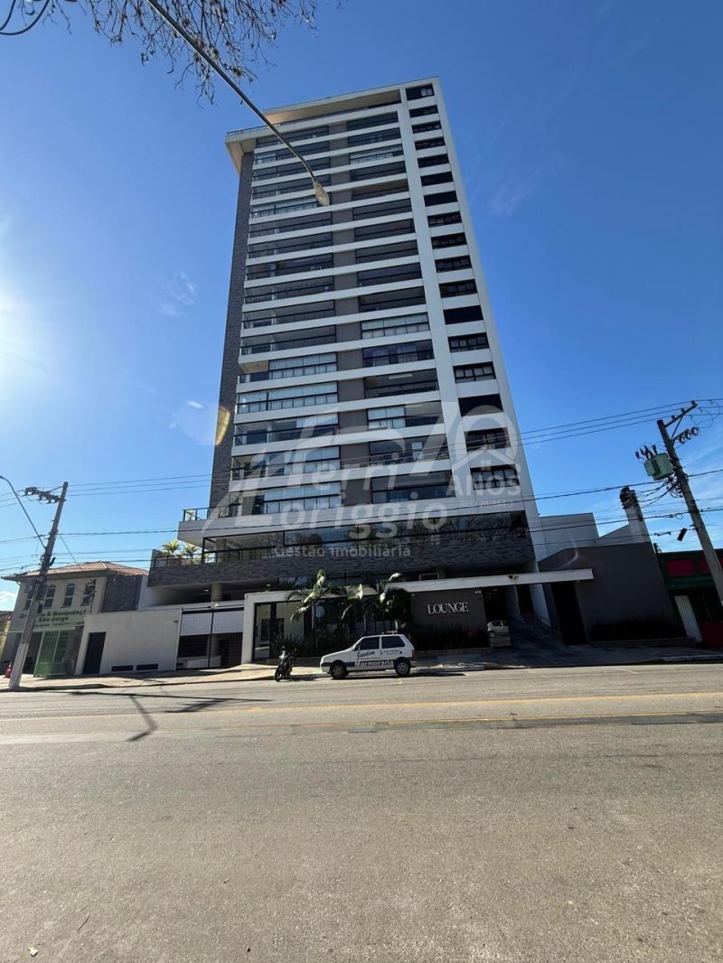 Apartamento com 3 quartos, 2 banheiros e 140m² à venda no bairro Vila Paraiba, Guaratingueta