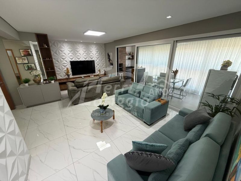 Apartamento com 3 quartos, 2 banheiros e 140m² à venda no bairro Vila Paraiba, Guaratingueta