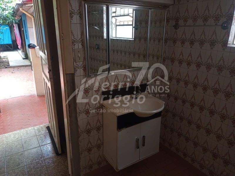 Casa com 3 quartos, 2 banheiros e 150m² à venda no bairro Pedregulho, Guaratingueta