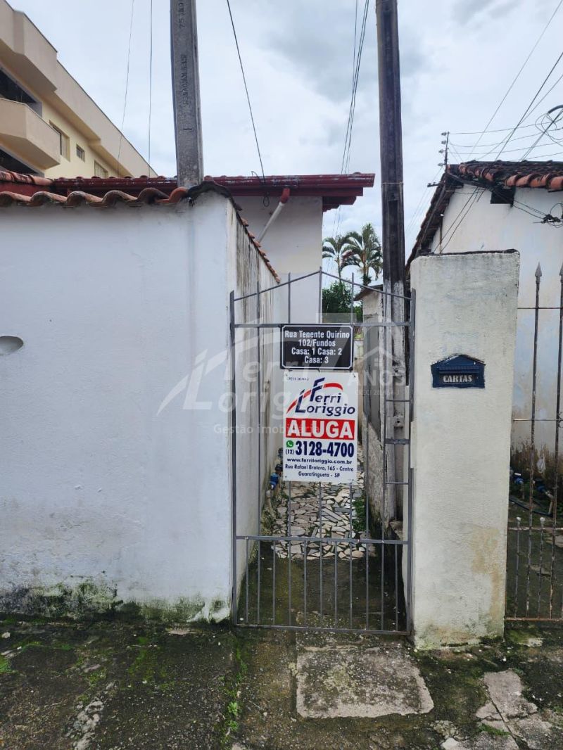 Casa com 2 quartos para alugar no bairro Pedregulho, Guaratingueta