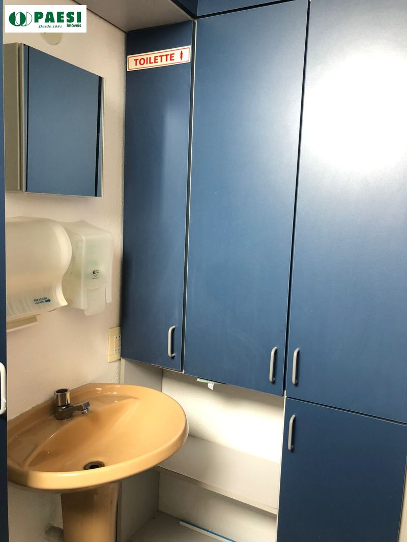 Conjunto com 1 banheiro e 40m² para alugar no bairro Sao Joao, Porto Alegre