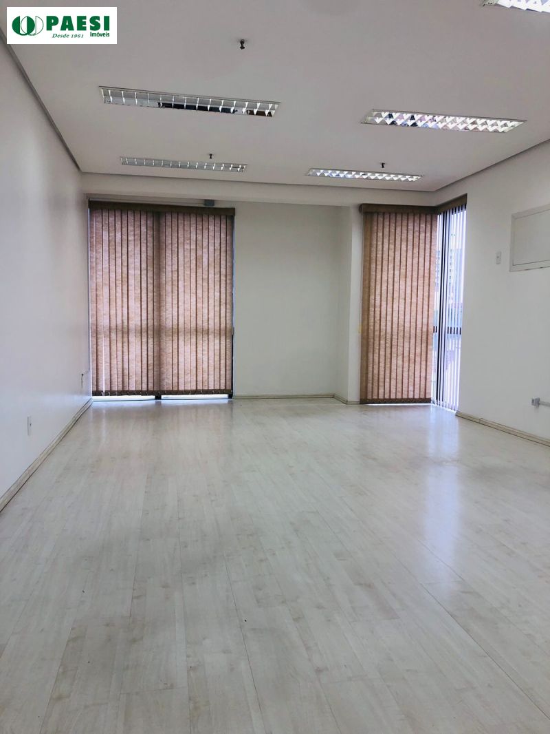 Conjunto com 1 banheiro e 40m² para alugar no bairro Sao Joao, Porto Alegre