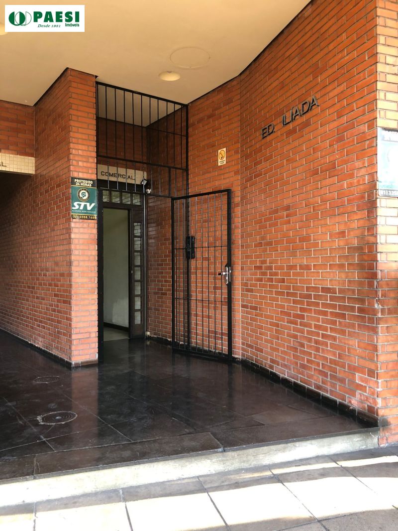 Conjunto com 1 banheiro e 57m² para alugar no bairro Sao Joao, Porto Alegre