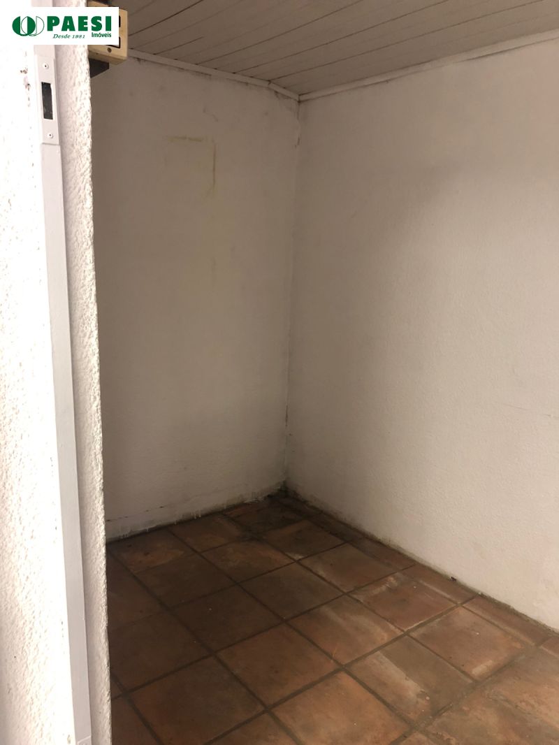 Loja com 50m² para alugar no bairro Sao Joao, Porto Alegre