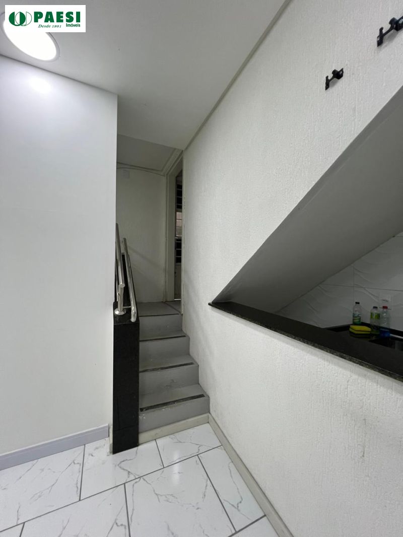 Casa Comercial com 6 quartos, 2 banheiros e 96m² para alugar no bairro Higienopolis, Porto Alegre