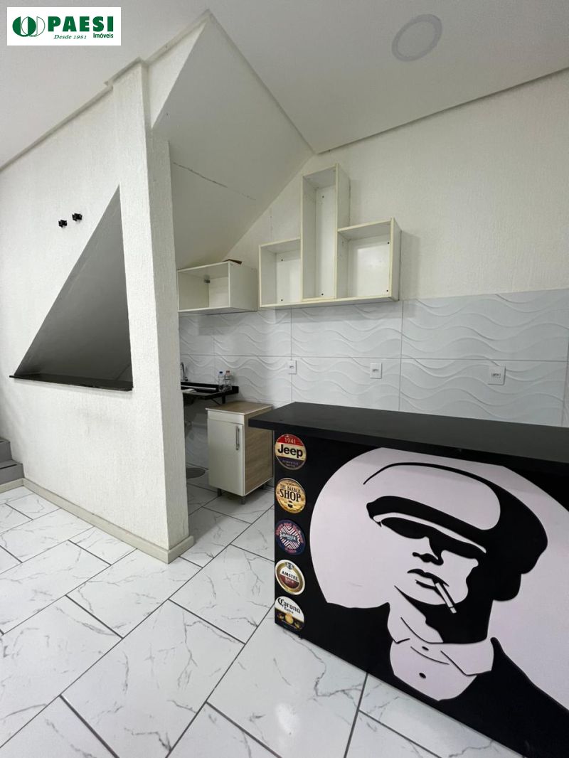 Casa Comercial com 6 quartos, 2 banheiros e 96m² para alugar no bairro Higienopolis, Porto Alegre