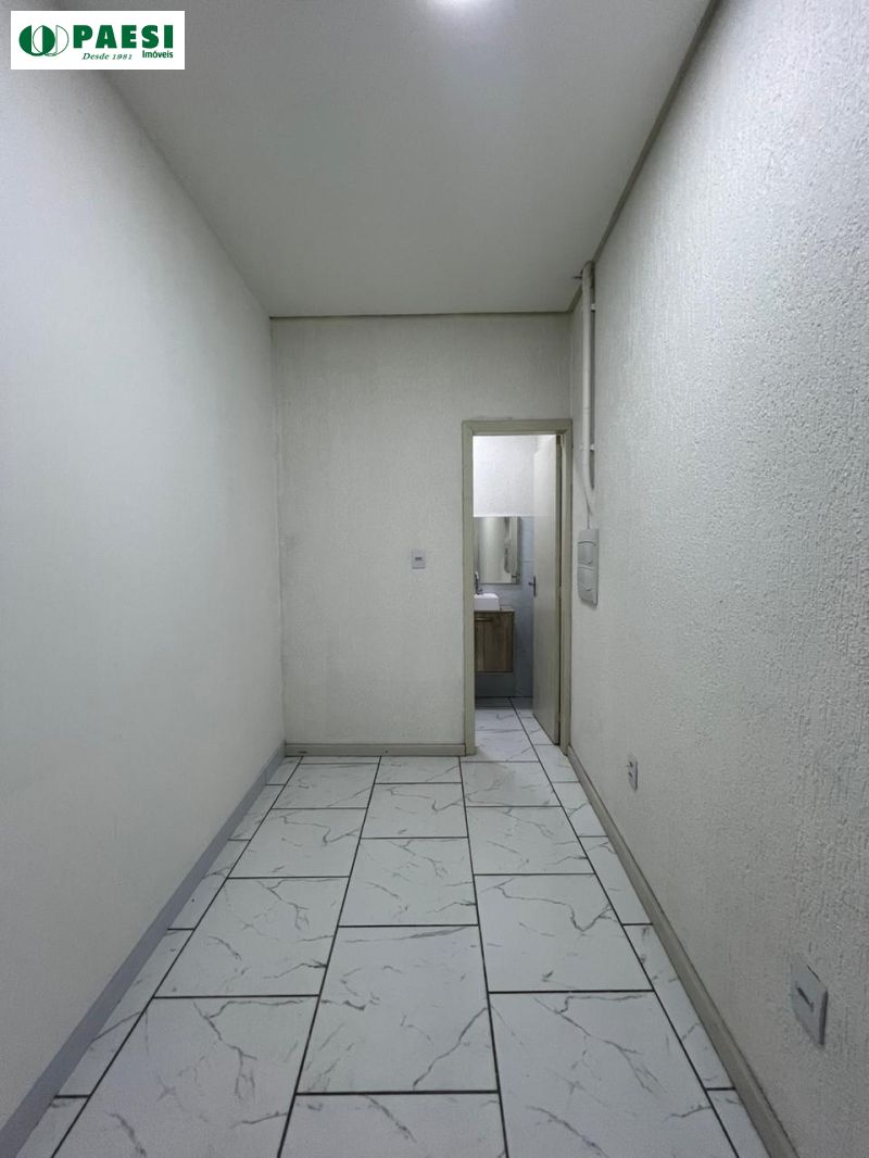 Casa Comercial com 6 quartos, 2 banheiros e 96m² para alugar no bairro Higienopolis, Porto Alegre