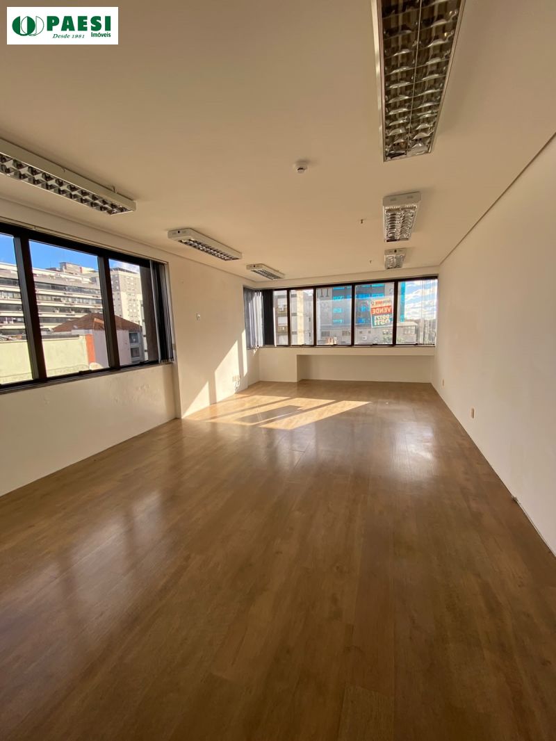 Conjunto com 1 banheiro e 40m² para alugar no bairro Sao Joao, Porto Alegre