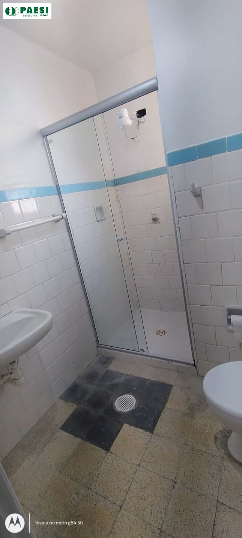 Kit / JK com 1 quarto, 1 banheiro e 35m² para alugar no bairro Menino Deus, Porto Alegre
