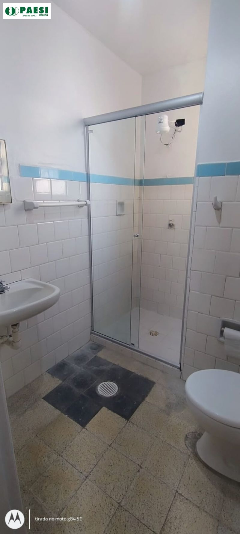 Kit / JK com 1 quarto, 1 banheiro e 35m² para alugar no bairro Menino Deus, Porto Alegre