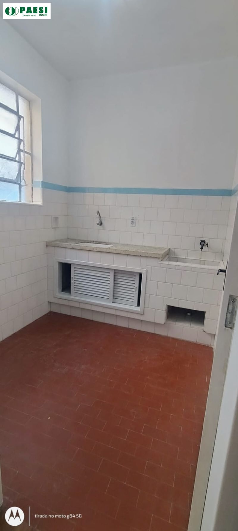 Kit / JK com 1 quarto, 1 banheiro e 35m² para alugar no bairro Menino Deus, Porto Alegre