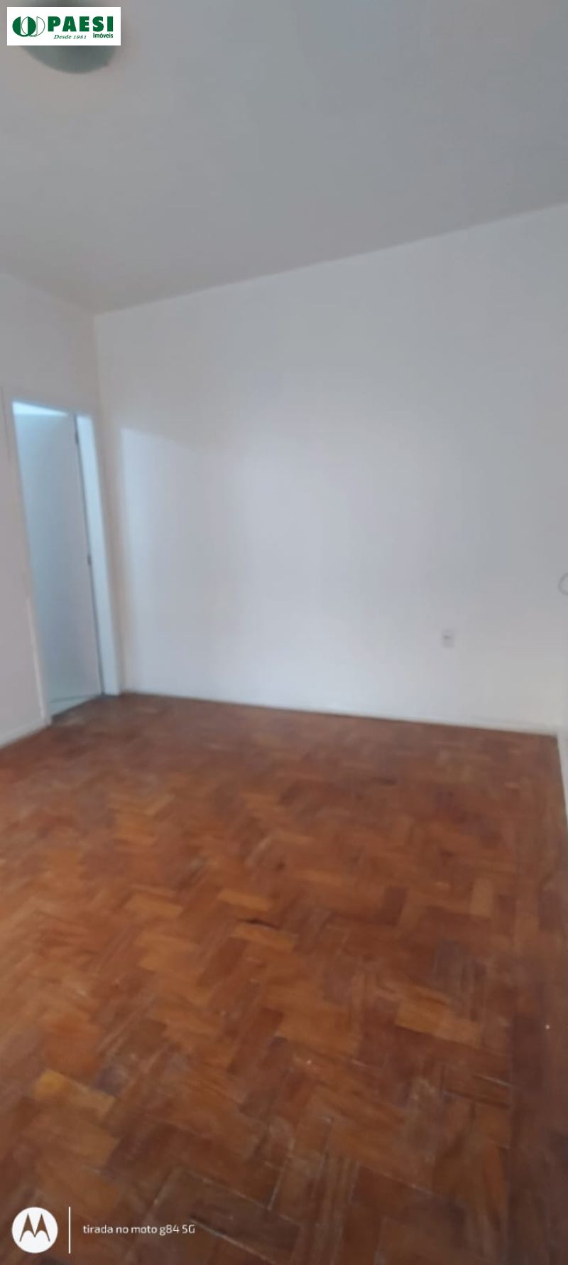 Kit / JK com 1 quarto, 1 banheiro e 35m² para alugar no bairro Menino Deus, Porto Alegre