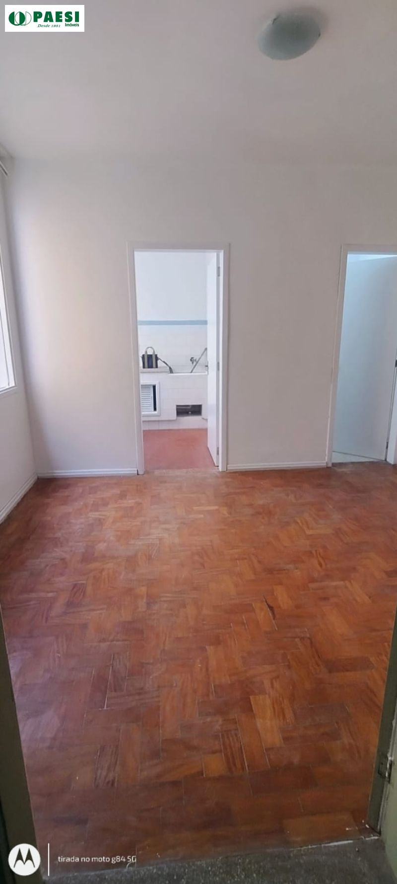 Kit / JK com 1 quarto, 1 banheiro e 35m² para alugar no bairro Menino Deus, Porto Alegre