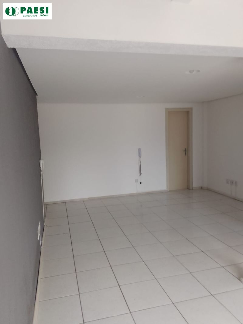 Conjunto com 1 banheiro e 58m² para alugar no bairro Sao Joao, Porto Alegre