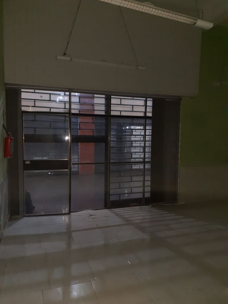 Loja com 40m² para alugar no bairro Sao Joao, Porto Alegre