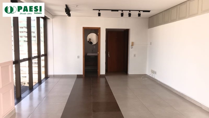 Conjunto com 1 banheiro e 38m² para alugar no bairro Sao Joao, Porto Alegre