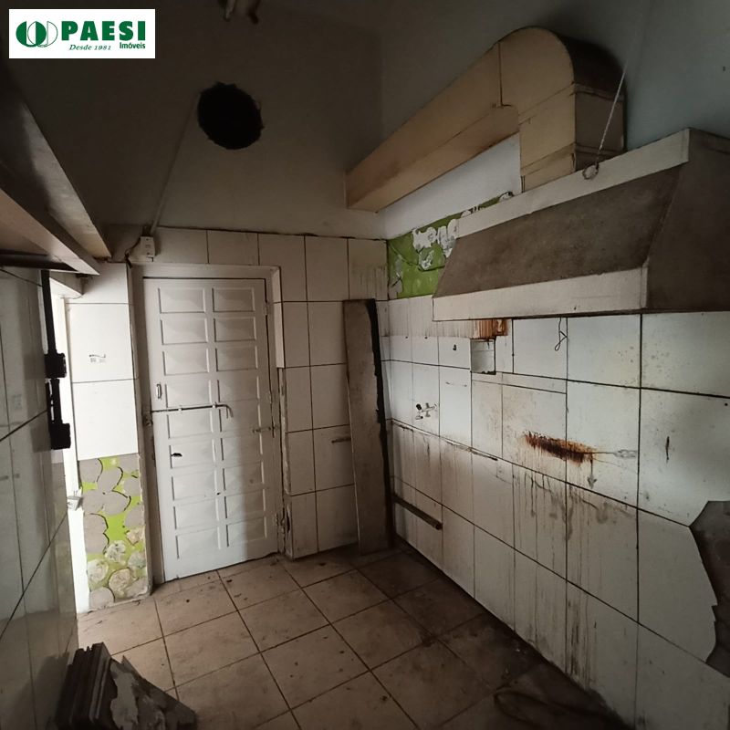 Loja com 1 banheiro e 73m² para alugar no bairro Floresta, Porto Alegre